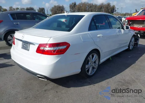 2013 Mercedes-Benz E 350 z USA, uszkodzony, nr VIN WDDHF5KBXDA734860